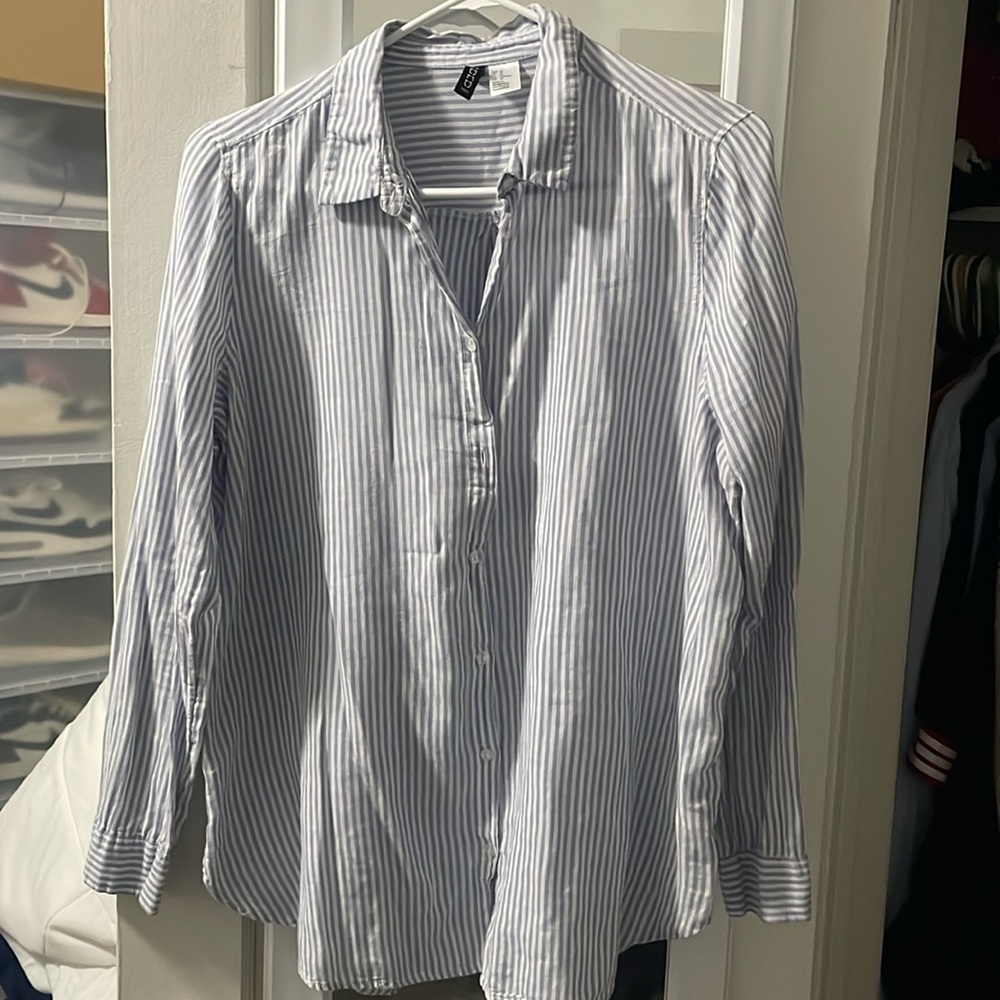 Women’s long button up shirt